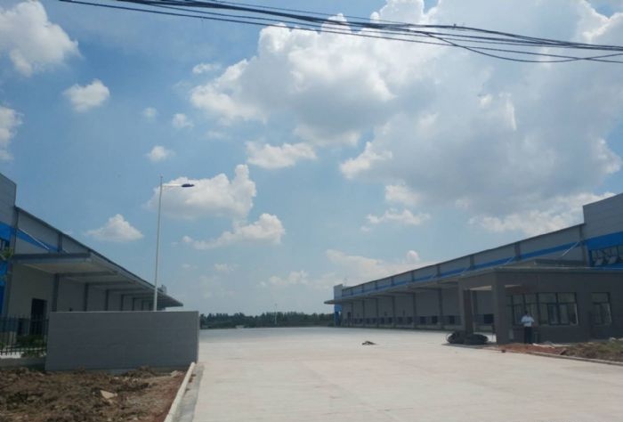 出租武汉市东西湖区辛安渡高标仓库3.2万平