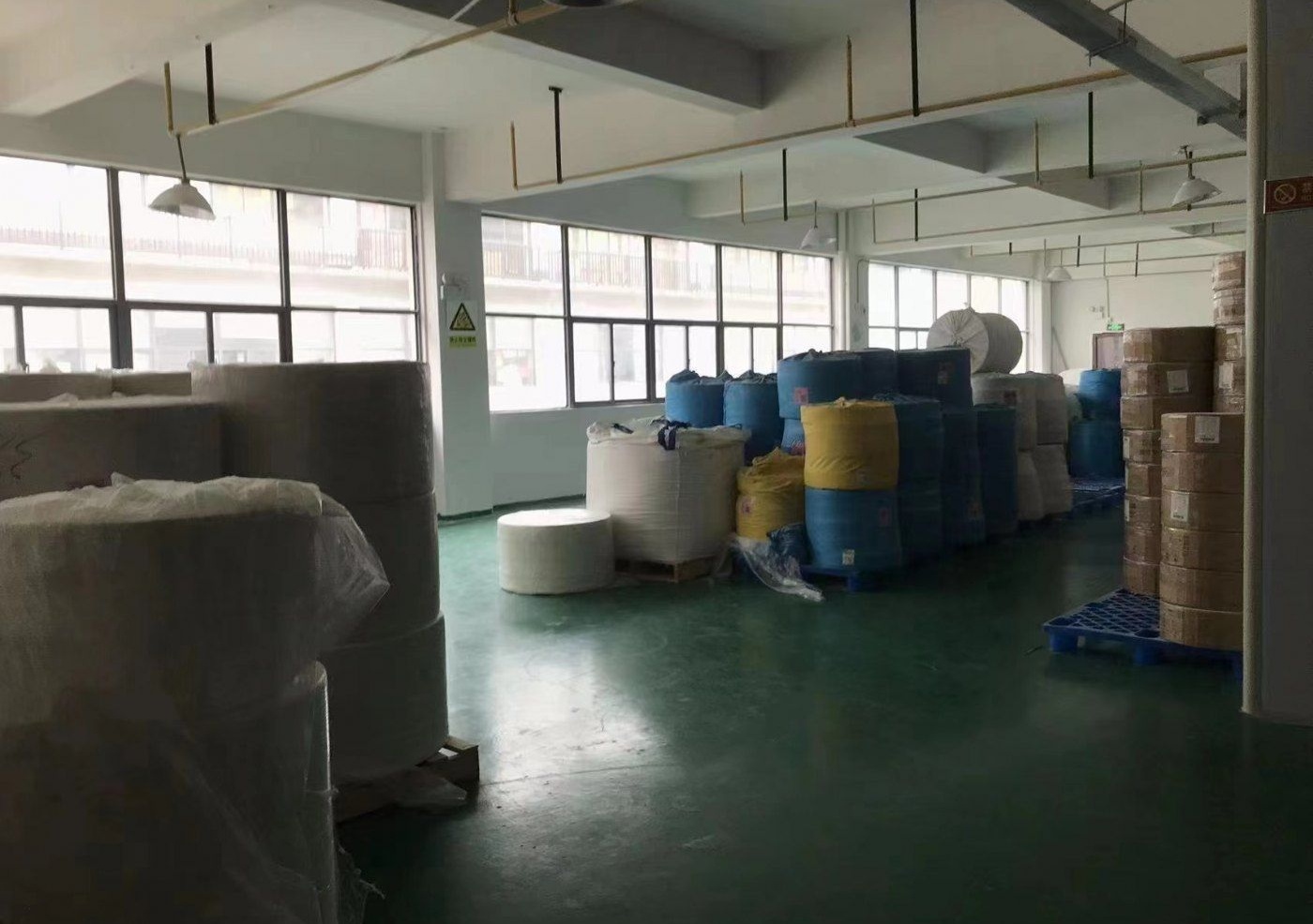 东西湖径河1460平米仓库精装修，13元可生产轻加工，仓储物流，配套全