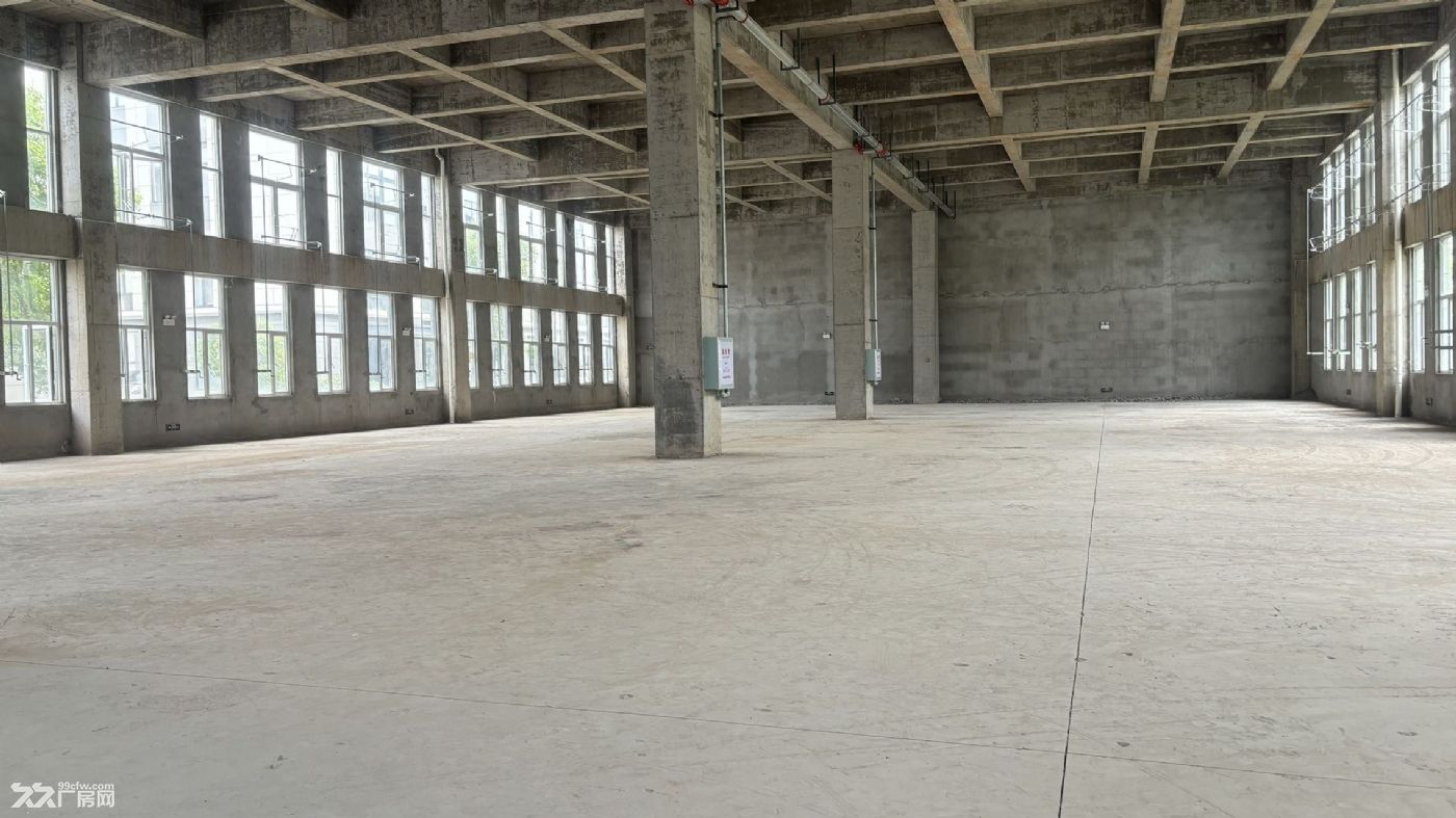 蔡甸星光大道联东U谷单层钢构厂房出租