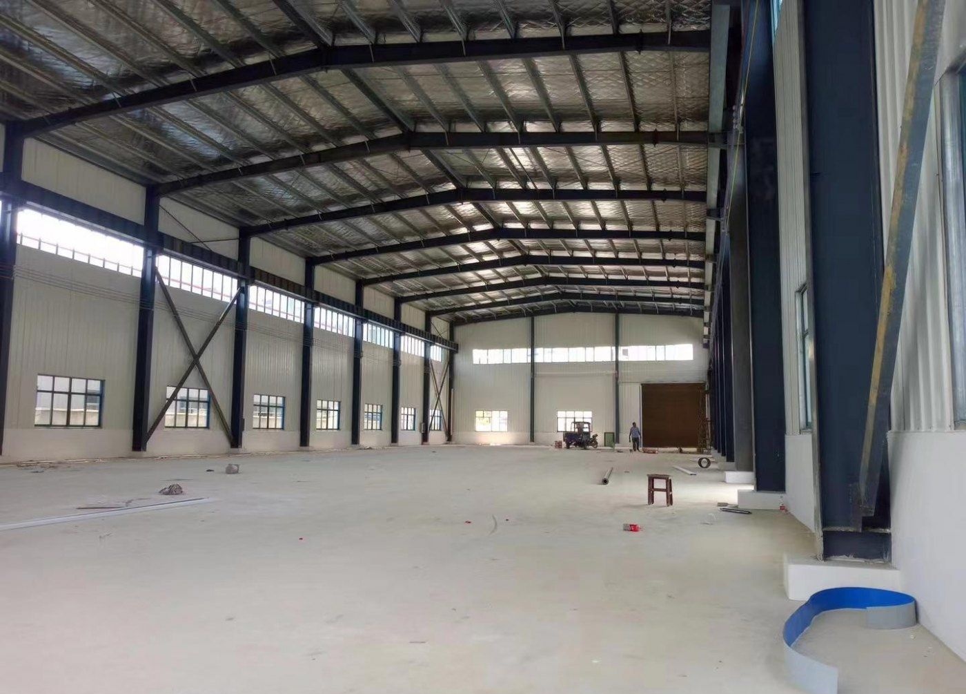 武汉新洲区邾城街城北工业园700平出租