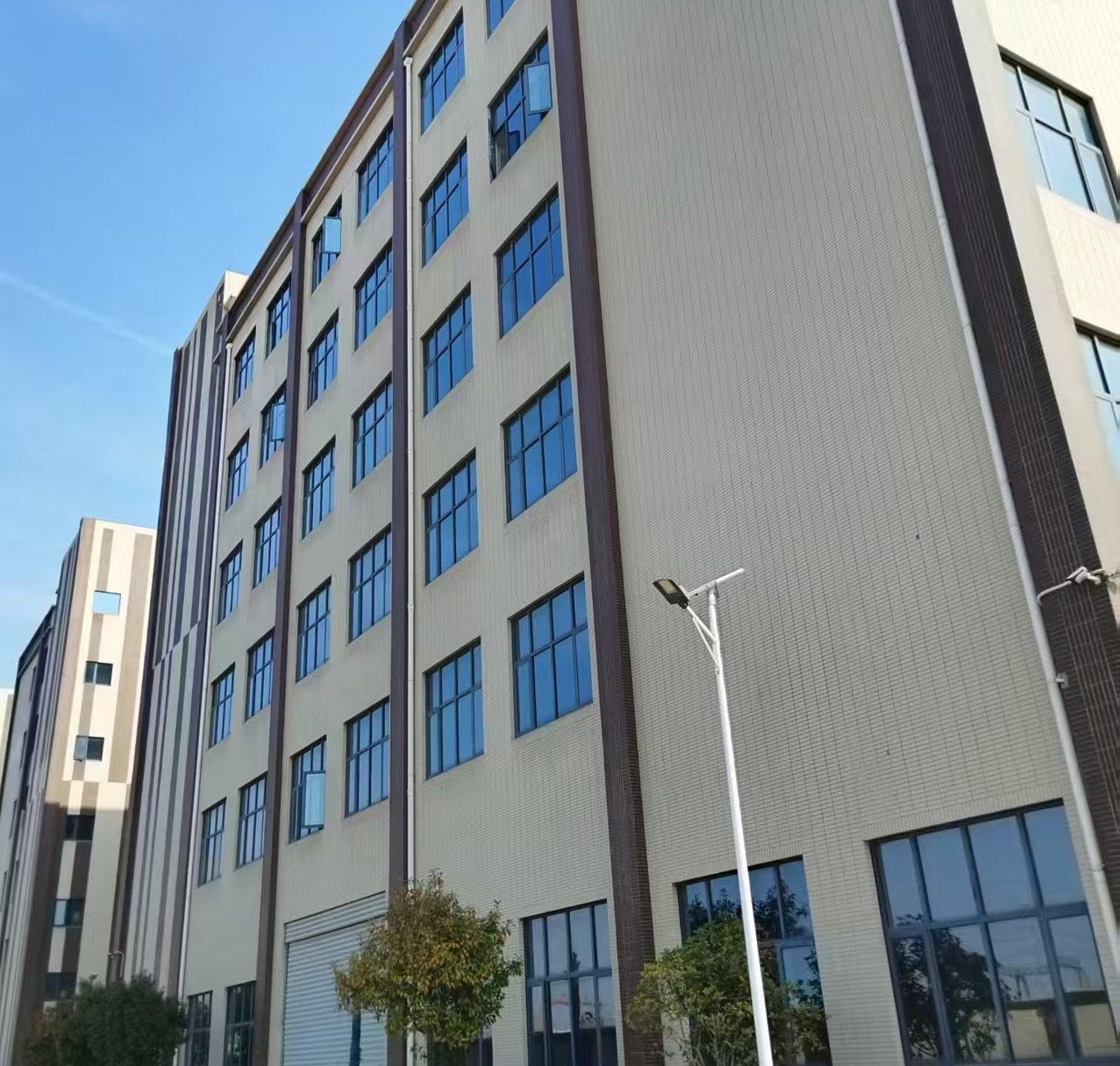 武汉黄陂6层钢结构厂房出租 8000㎡ 产权清晰 适合仓储/生产