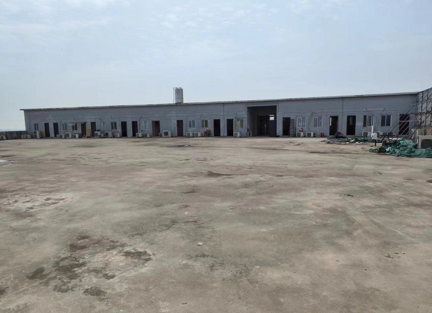 黄陂横店厂房3000平米,可生产仓储,配套食堂，办公宿舍可分租