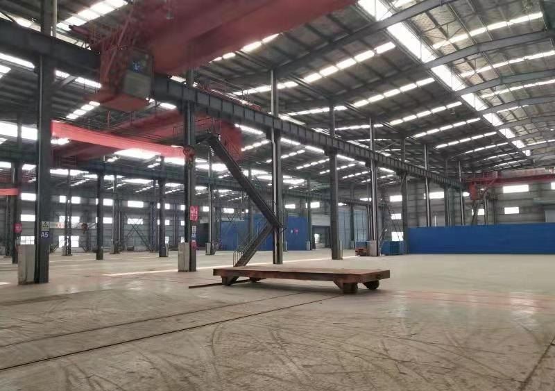 蔡甸柏林2500平米行车15吨5吨各一台配套齐全，进出便利，变压器1600