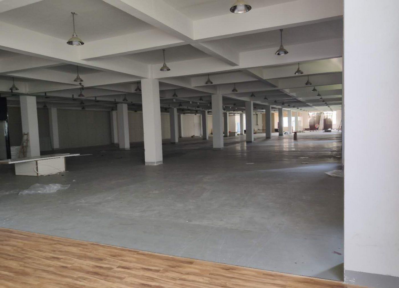 食品厂房780平米带冻库生产设备装修好交通便利配套齐全