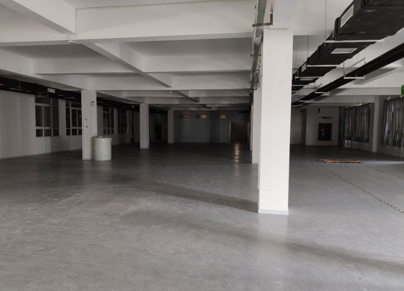 食品厂房780平米带冻库生产设备装修好交通便利配套齐全