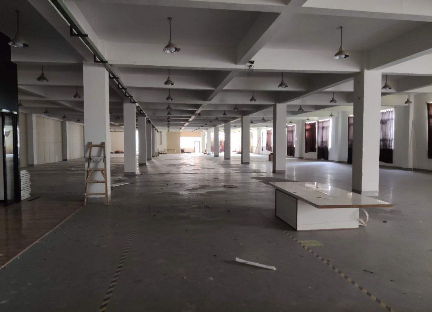 食品厂房780平米带冻库生产设备装修好交通便利配套齐全