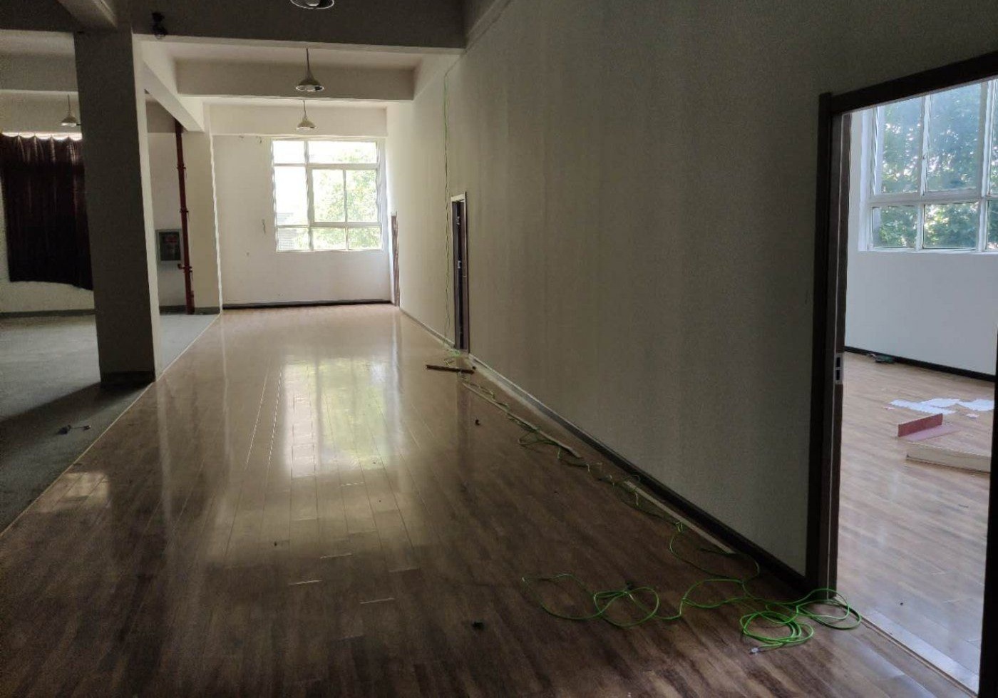 食品厂房780平米带冻库生产设备装修好交通便利配套齐全