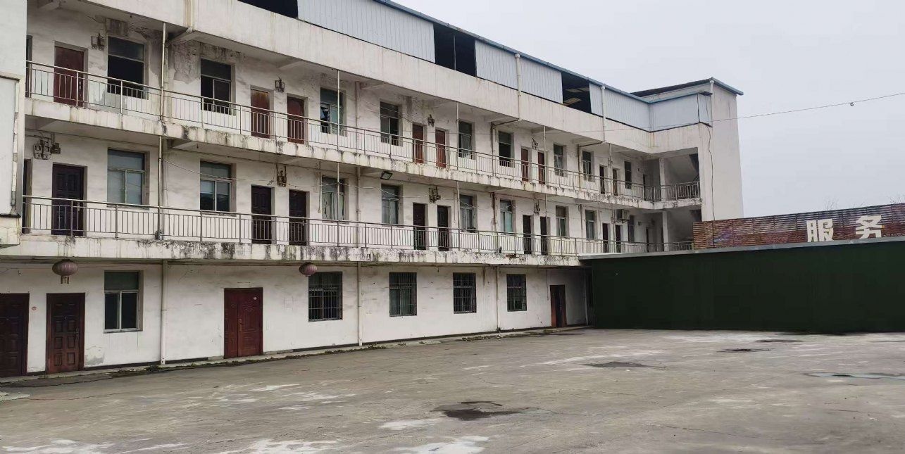 四环线旁4000平米钢构厂房出租